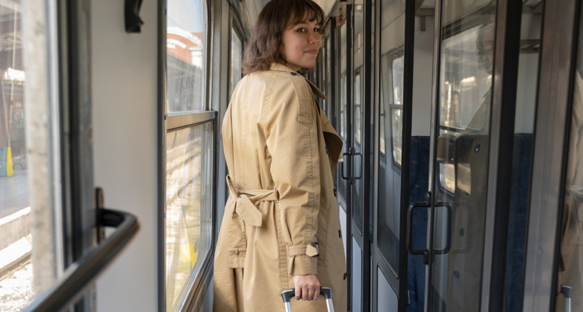 "На одной из остановок заходит женщина с годовалым ребенком и требует, чтобы я ушла со своей полки": вот чем закончилась история 