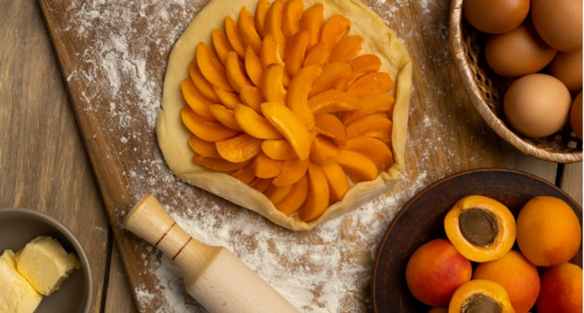 Этому пирогу в сезон абрикосов нет равных, особенно в жару: готовлю чуть ли ни через день - рецепт нереально вкусный