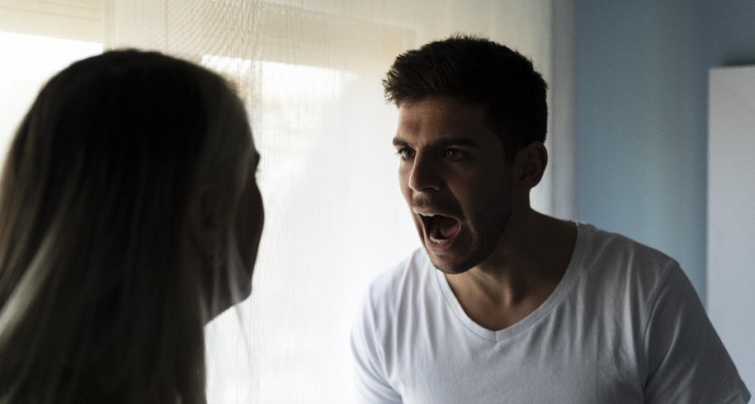 Пьяная драка супругов в Гусь-Хрустальном закончилась ножевым ранением