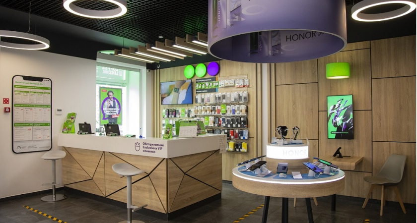 В салонах "МегаФона" начали работу мини-офисы банка «Солидарность»