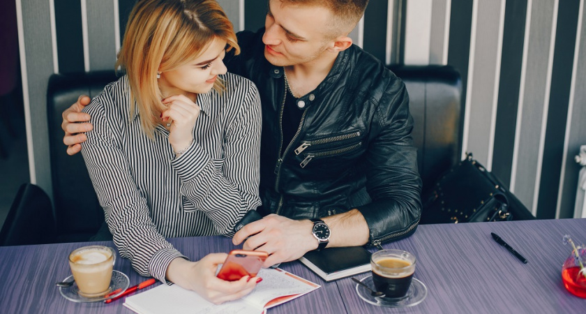 Владимирские пары по-разному смотрят на финансовые вопросы романтических встреч