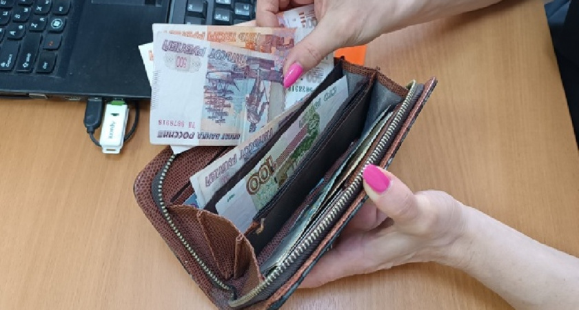 Кассирша во Владимире украла 60 тысяч рублей у работодателей