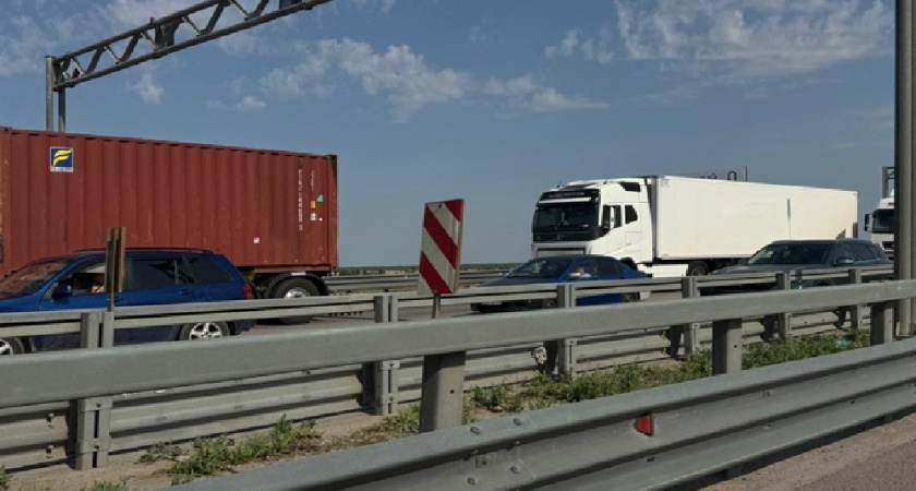 Водитель без прав врезался в грузовик на скорости 110 км/ч во Владимирской области