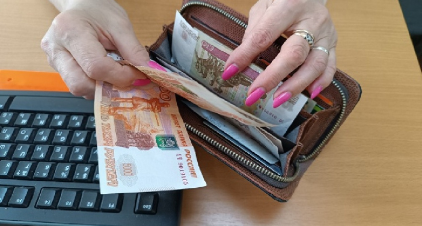 Мошенники выманили у пожилых владимирцев 2,5 млн рублей