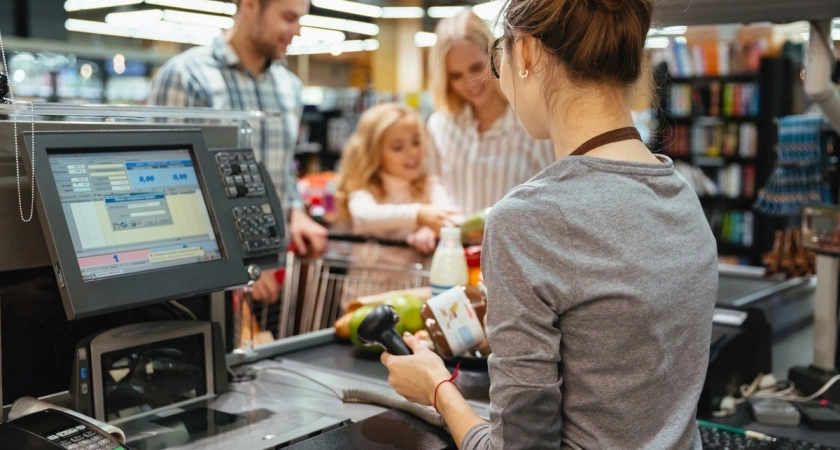 Новая услуга для всех, кто платит картой в "Пятёрочке" и "Магните": запомните фразу, чтобы сообщить ее кассиру