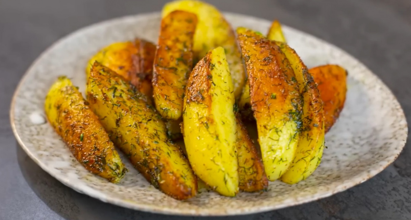 Оказывается я всю жизнь неправильно готовила картошку: подруга из Беларуси раскрыла 6 правил идеальной жарки