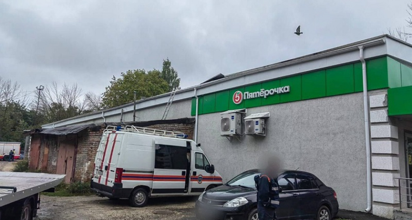 Следком начал проверку после падения потолка в продуктовом во Владимире