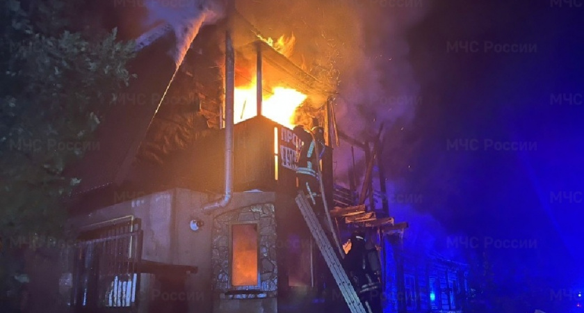 Во Владимире сгорел трёхквартирный дом на Железнодорожной улице