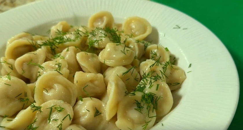 Мясо без обмана: эксперты Роскачества назвали 12 марок пельменей с идеальным составом - покупайте смело