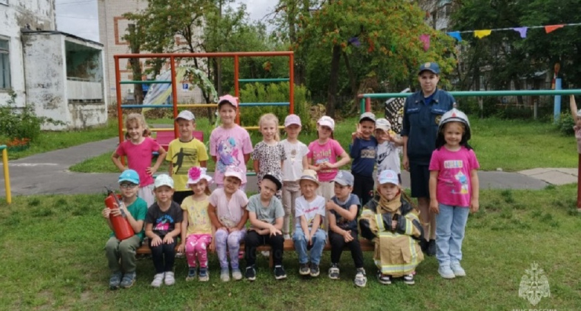 В детских садах Гусь-Хрустального дошколята прошли уроки пожарной безопасности