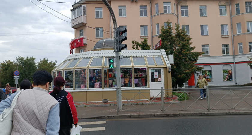 Ученые предупреждают: 2-дневная мощная геомагнитная буря обрушится на Землю уже через несколько часов