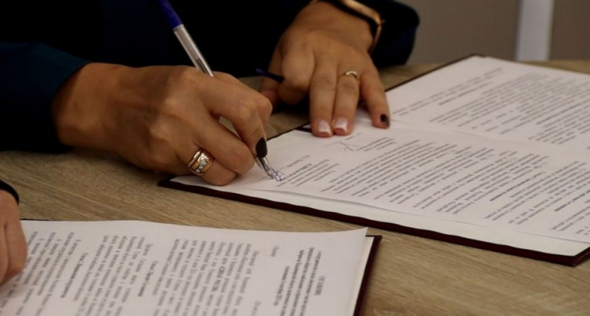 Политические партии подписали соглашение о сотрудничестве со Штабом общественного наблюдения