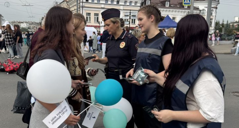 Во Владимира полиция и добровольцы предупреждали о вреде запрещенных веществ