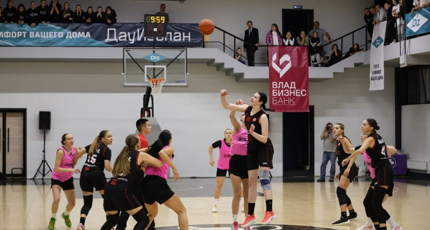 "Львицы" из ВлГУ устроили реванш курскому "Динамо"