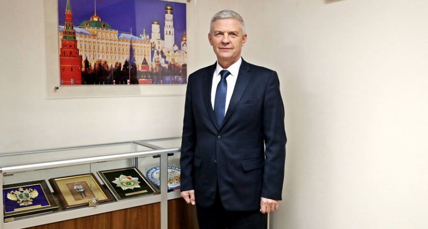 Правительство Владимирской области наградило главного федерального инспектора почетной медалью