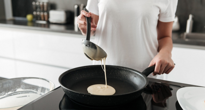 Кухонная угроза: какую посуду следует немедленно выбросить - опасна для здоровья