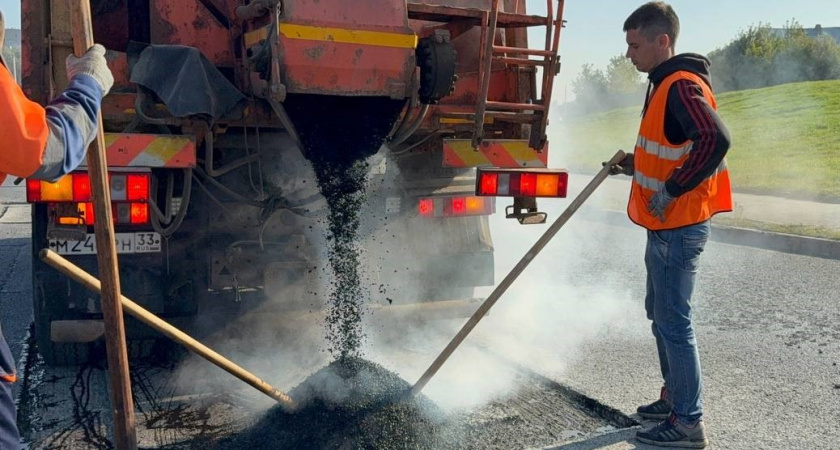 Новый асфальт уложили на Лыбедской магистрали во Владимире