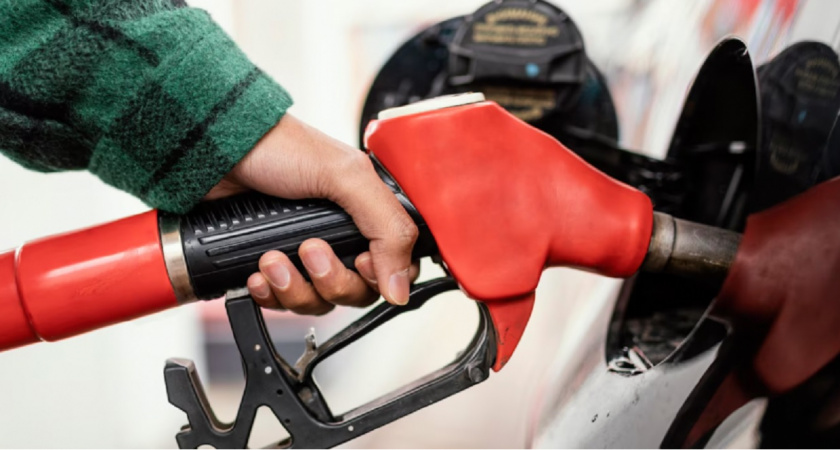 Топливный коктейль: что на самом деле происходит в баке, когда вы смешиваете разные сорта бензина?