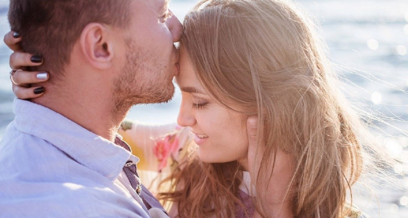 Созданы друг для друга: астрологи назвали 12 пар знаков с идеальной совместимостью - проверьте себя