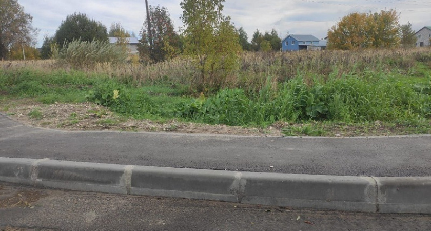 В Гороховце построили тротуар после судебного решения