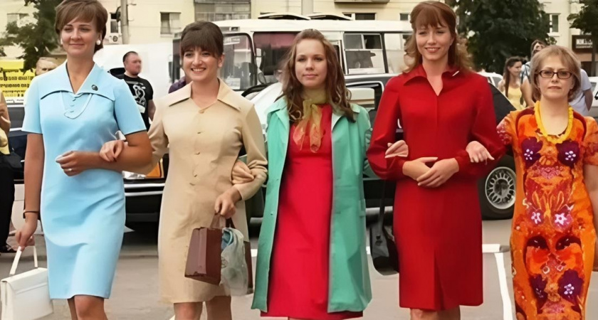 Назад в Советский Союз: почему одежда той эпохи снова популярна - не просто ностальгия