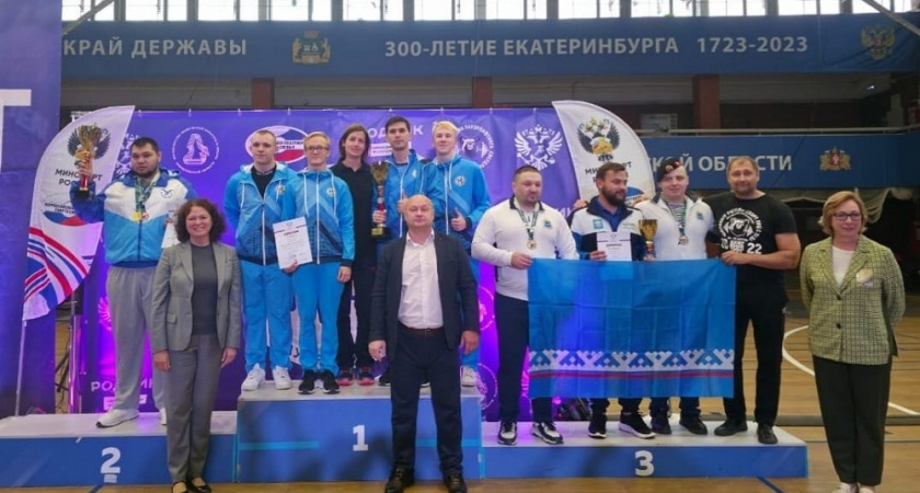 Владимирские пауэрлифтеры завоевали четыре медали чемпионата России