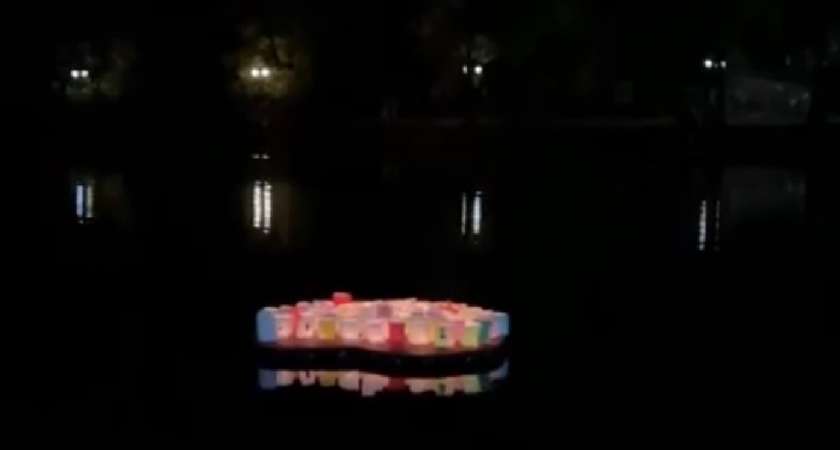 Праздник водных фонариков собрал владимирцев у Соловьиного пруда