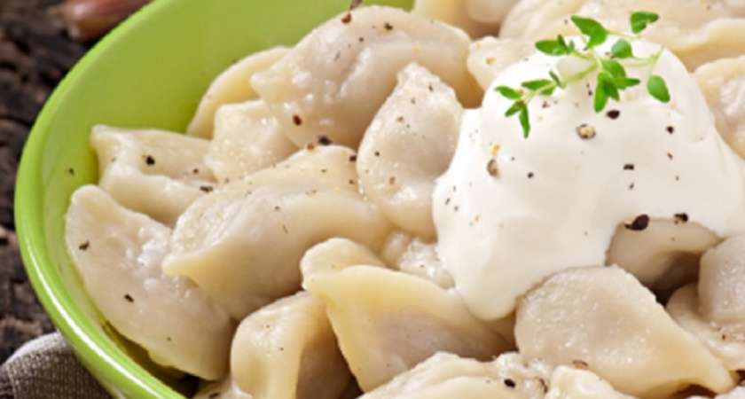 Добавляю 50 граммов в тесто, и пельмени с варениками получаются как у бабушки: делюсь проверенным рецептом