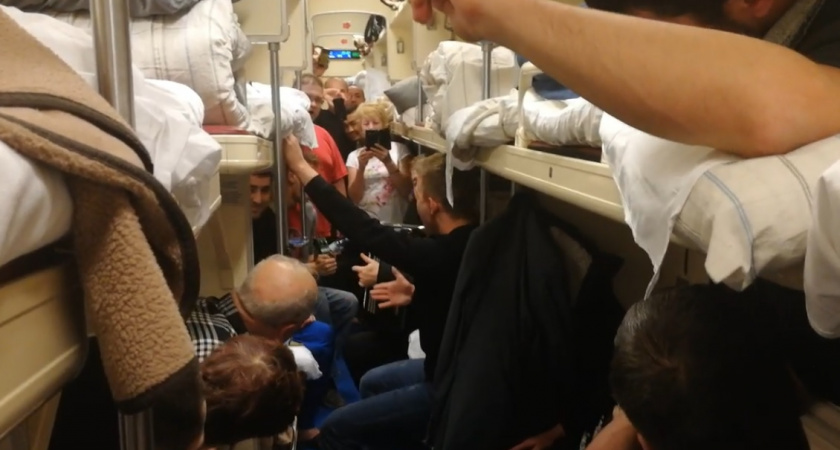 Реальные драмы в плацкарте: 4 истории, которые заставят вас плакать и смеяться