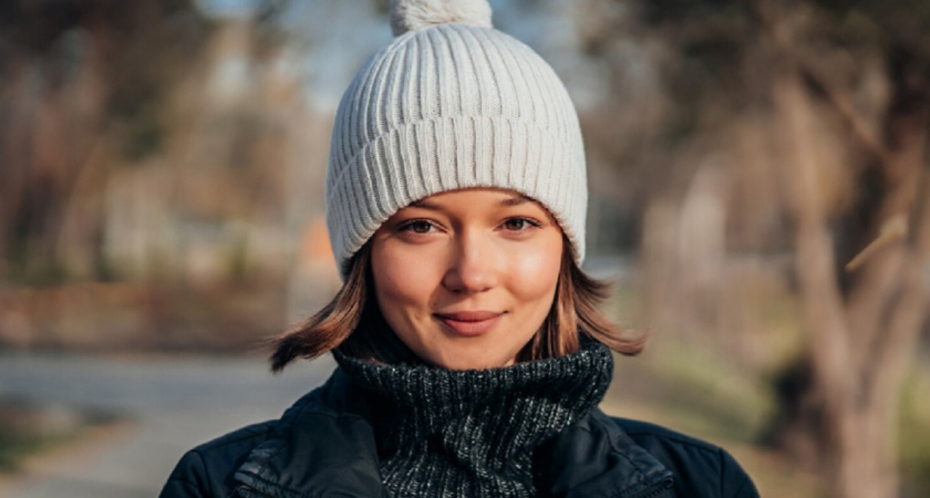 От помпонов до ушанок: от каких шапок стилисты советуют избавиться прямо сейчас - модные альтернативы