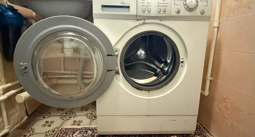 Как использовать пластиковую бутылку для уменьшения вибрации стиральной машины