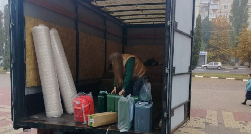 Владимирцы собрали вторую фуру помощи для белгородских семей