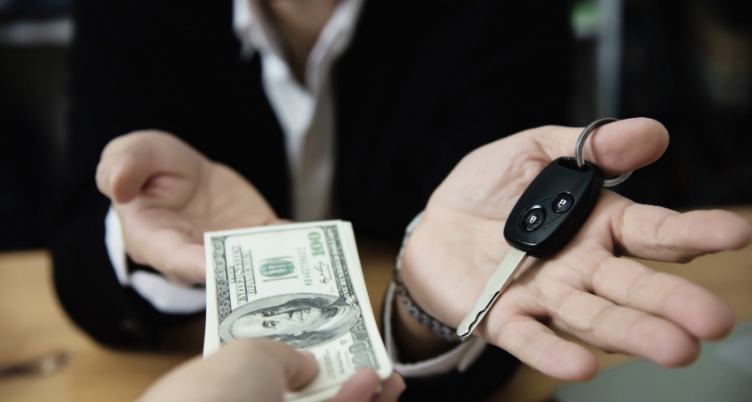 Владимирец "помог" соседу купить авто и исчез с деньгами