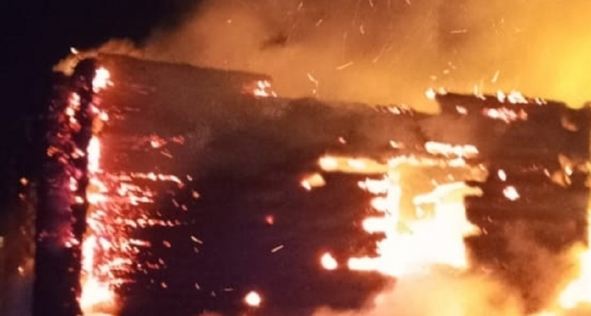 В Александровском районе сгорел жилой дом