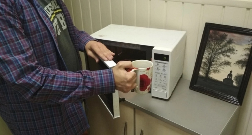 Что можно и что нельзя разогревать в микроволновке: полный список продуктов и посуды