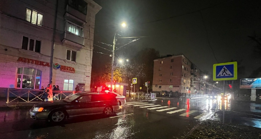 Во Владимире на перекрёстке улиц Мира и Полины Осипенко машина сбила подростка 