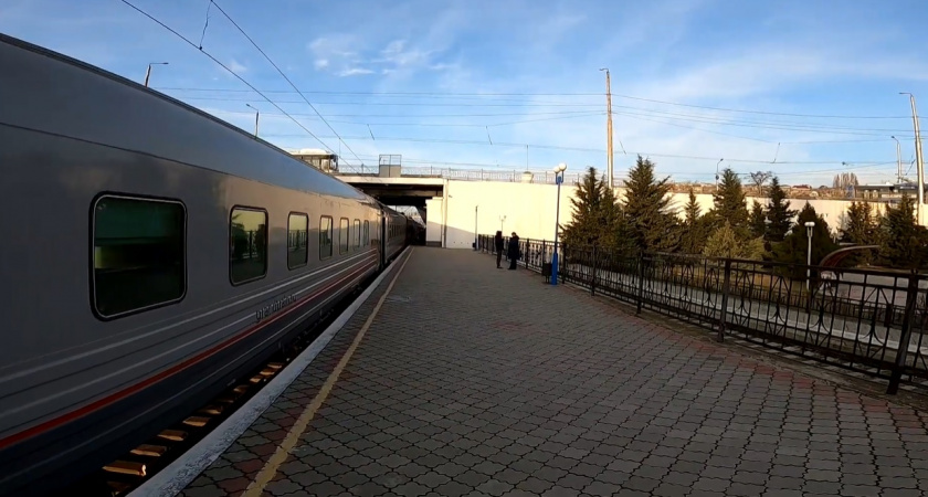 "Действительно ли все русские на этом ездят в Крым?": чем поразил немецкого гостя фирменный поезд Таврия