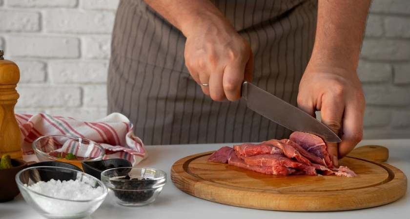 Какое мясо самое безопасное: врач развеивает мифы о паразитах в пище