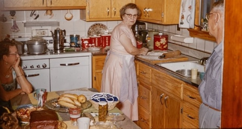 Безумные деликатесы Советского Союза: какие привычные нам блюда вызывают у иностранцев отвращение и шок?