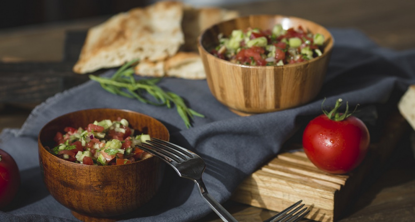 5 забытых салатов из СССР: простые и вкусные рецепты прошлого