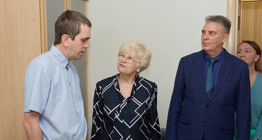 Николай Балахин принял участие в обсуждении вопросов сопровождаемого проживания людей с инвалидностью