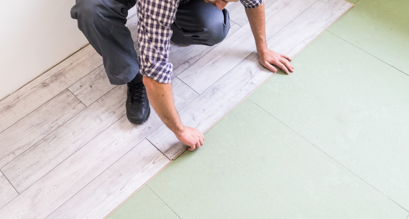 Не ламинат и не линолеум: это напольное покрытие красивее и дешевле - выбор специалиста