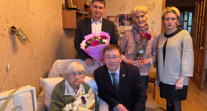 Владимирский ветеран Великой Отечественной войны отметила 100-летний юбилей