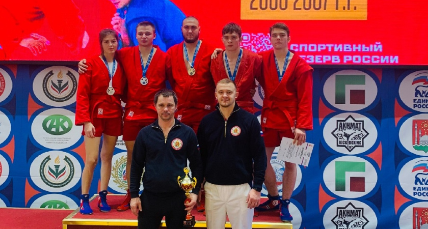 Владимирские самбисты привезли пять медалей со всероссийского турнира