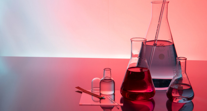 Житель Александровского района варил "запрещенку" в собственном гараже