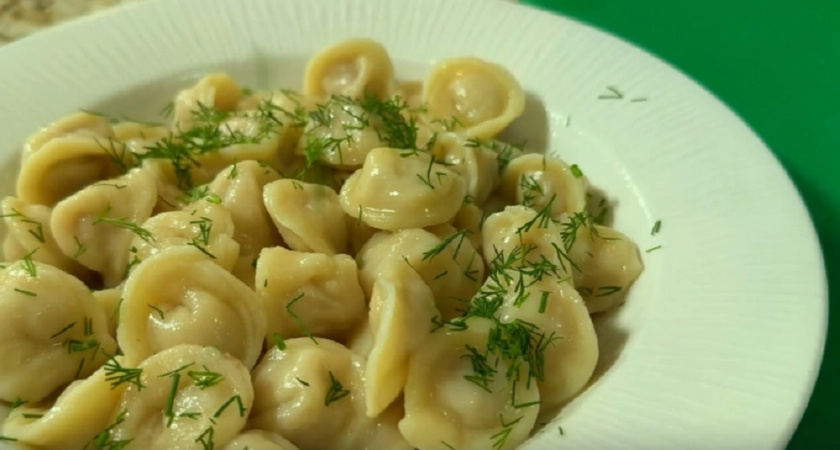 Из чего на самом деле делают дешёвые пельмени и чем они опасны: шокирующая правда от экспертов