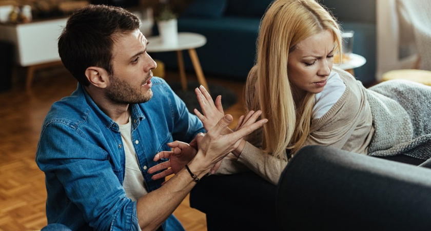 Как распознать токсичное общение: 8 фраз, на которые стоит обратить внимание даже от близких людей