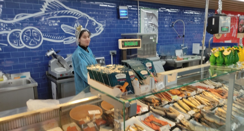 Какую рыбу можно покупать спокойно, а какую следует избегать: запомните 4 признака безопасного выбора