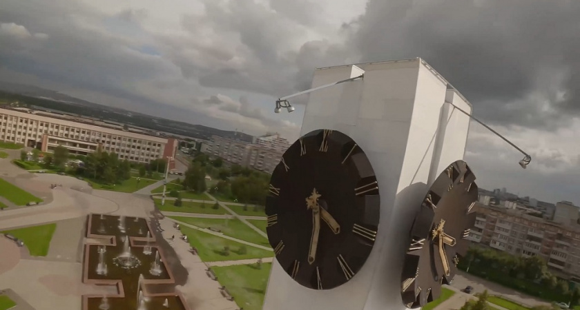 Самый богатый и благоустроенный город России. Почему из него уезжают люди, но всегда возвращаются?