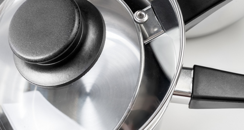 Как легко почистить стеклянные крышки под ободком — проверенный способ